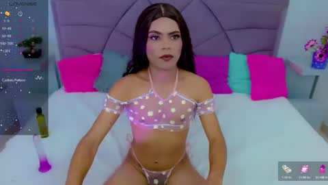 Snapshot of ariadna_princes chatting on 02.10.25 ARIADNA online show from 02.10.25