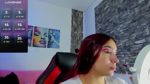 Snapshot of ariadna_sc chatting on 10.18.25 Ariadna SC INSTAGRAM - Ariadna sc1 online show from 10.18.25