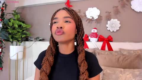 Aria Foster online show from 12.23.25