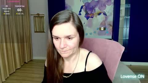 AriaGray online show from 04.27.26