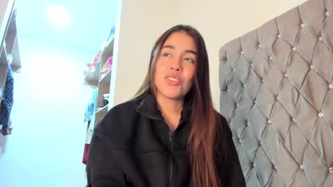 Aria Montgomery online show from 12.30.24