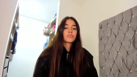 Aria Montgomery online show from 12.31.24