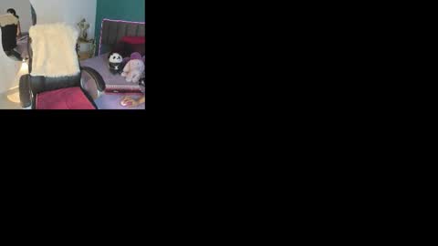 Snapshot of ariamoonlight chatting on 10.18.25 online show from 10.18.25