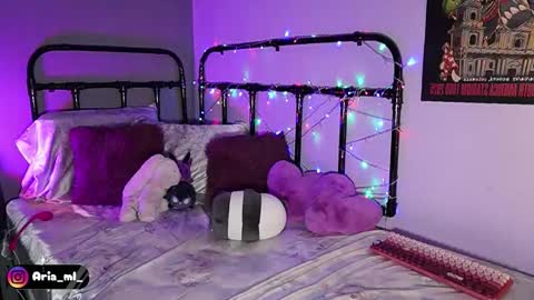 Snapshot of ariamoonlight chatting on 03.13.26 online show from 03.13.26