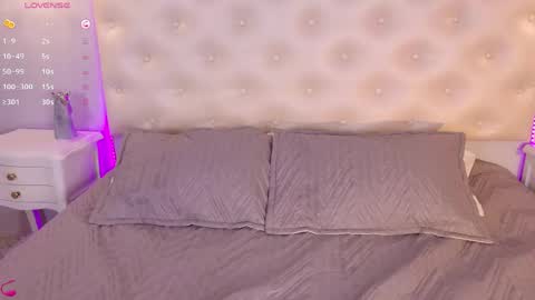 ariana_carterr online show from 04.25.26