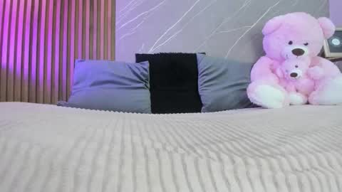 Ariana online show from 11.19.25