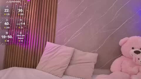 Ariana online show from 06.12.26