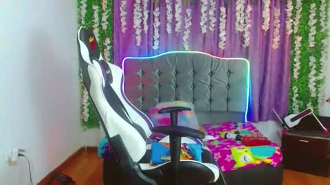 Ariana online show from 09.14.25