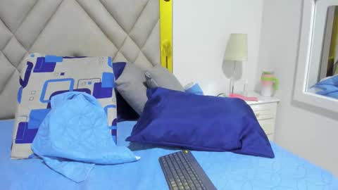  ARI  online show from 09.13.25