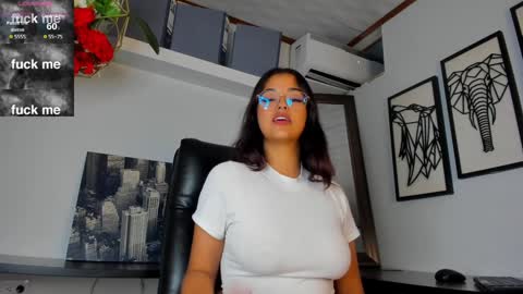 Ariana  online show from 01.15.25