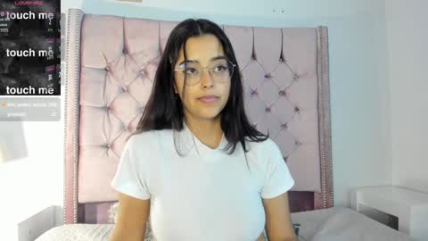 Ariana  online show from 02.08.25