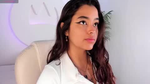 Ariana  online show from 10.25.25