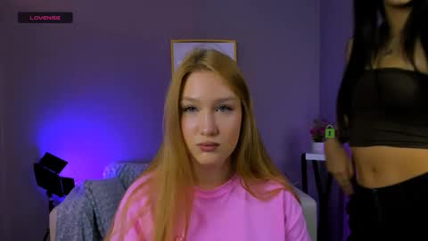 ariana_ross7 online show from 11.21.25