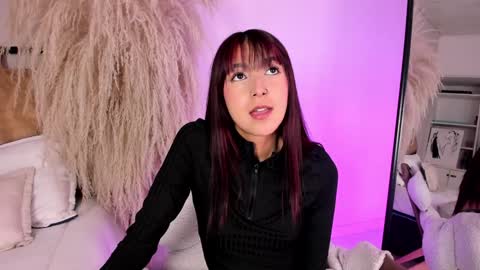 Snapshot of ariana_rosse__ chatting on 01.09.25 Ariana  online show from 01.09.25