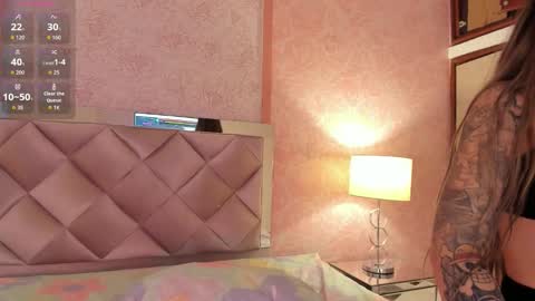 Snapshot of ariana_villada chatting on 02.13.26 Ari online show from 02.13.26