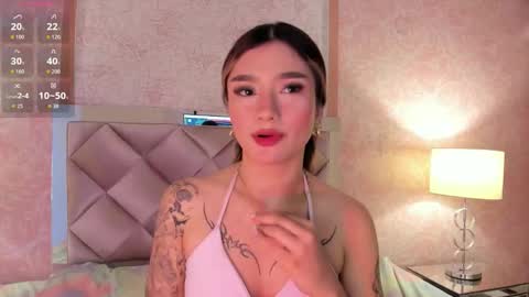 Snapshot of ariana_villada chatting on 02.20.26 Ari online show from 02.20.26