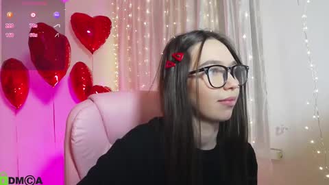 Snapshot of arianahot777 chatting on 02.18.25 arianahot777 online show from 02.18.25