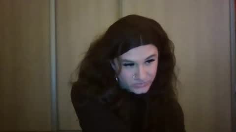 Snapshot of arianalopez98 chatting on 12.14.24 Ariana 3 online show from 12.14.24