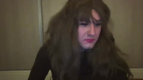 Snapshot of arianalopez98 chatting on 12.14.24 Ariana 3 online show from 12.14.24