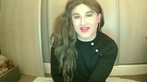 Snapshot of arianalopez98 chatting on 09.13.25 Ariana 3 online show from 09.13.25