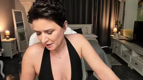 Ana online show from 02.14.25