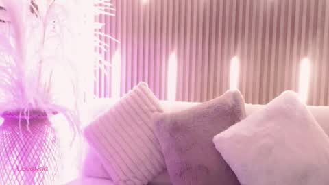 Ari  online show from 11.13.25