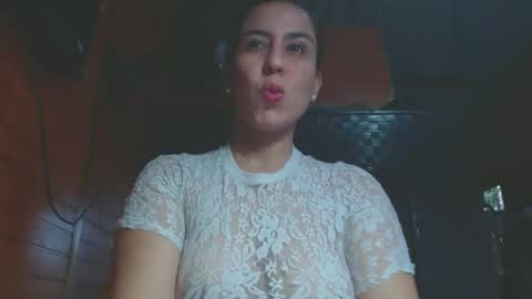 ARIANA online show from 10.22.25