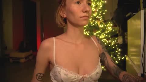 Snapshot of arianna_richi chatting on 01.13.25 Olivka online show from 01.13.25