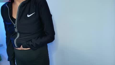 Snapshot of arianna_sweeet chatting on 10.04.25 arianna_sweeet online show from 10.04.25