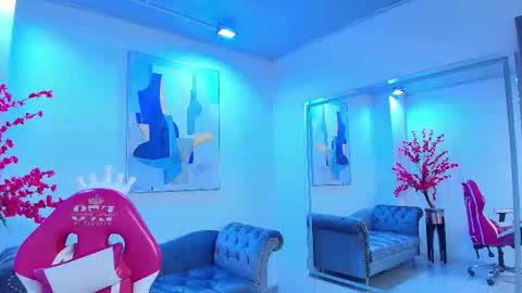 Snapshot of arianna_sweeet chatting on 10.24.25 arianna_sweeet online show from 10.24.25