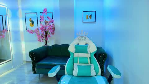 Snapshot of arianna_sweeet chatting on 11.13.25 arianna_sweeet online show from 11.13.25