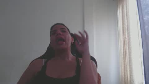 Snapshot of ariannaloovel chatting on 12.05.24 ariannaloovel online show from 12.05.24