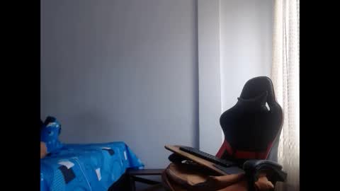 Snapshot of ariannaloovel chatting on 02.06.25 ariannaloovel online show from 02.06.25