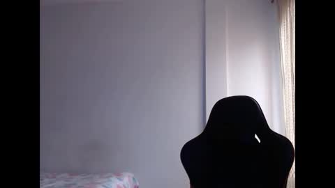 Snapshot of ariannaloovel chatting on 02.27.25 ariannaloovel online show from 02.27.25