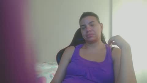 Snapshot of ariannaloovel chatting on 03.12.25 ariannaloovel online show from 03.12.25