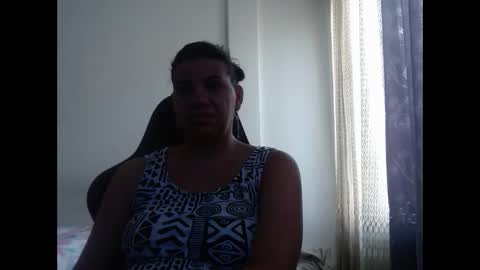 Snapshot of ariannaloovel chatting on 09.24.25 ariannaloovel online show from 09.24.25