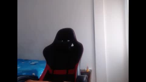 Snapshot of ariannaloovel chatting on 11.12.25 ariannaloovel online show from 11.12.25