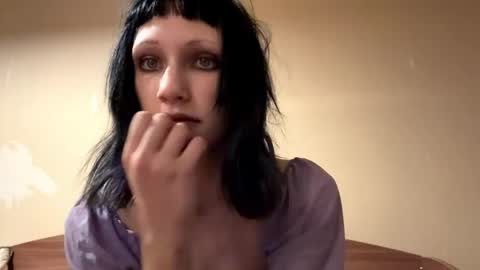 Ari online show from 04.19.26