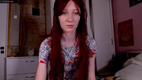 aribluush online show from 11.23.25