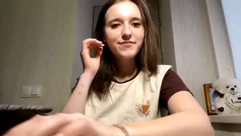 Mia online show from 07.08.26