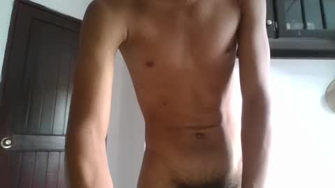 arielaritz online show from 10.10.25