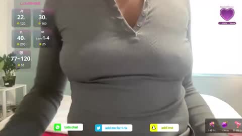 Snapshot of arielbliss69 chatting on 04.06.26 arielbliss69 online show from 04.06.26