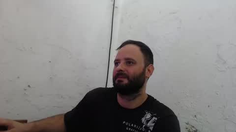 Snapshot of arield85 chatting on 01.28.25 Ariel online show from 01.28.25