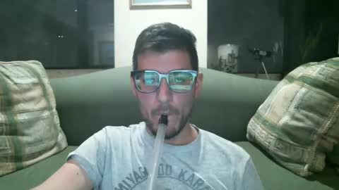 Snapshot of arielsinho chatting on 02.15.25 Anon online show from 02.15.25