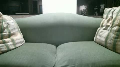 Snapshot of arielsinho chatting on 10.04.25 Anon online show from 10.04.25