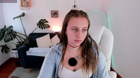 Ari  online show from 06.24.26