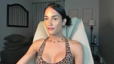 Snapshot of ariia1_ chatting on 06.22.26 Aria online show from 06.22.26