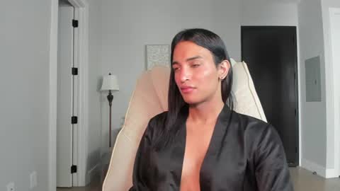 Snapshot of ariia1_ chatting on 07.24.26 Aria online show from 07.24.26
