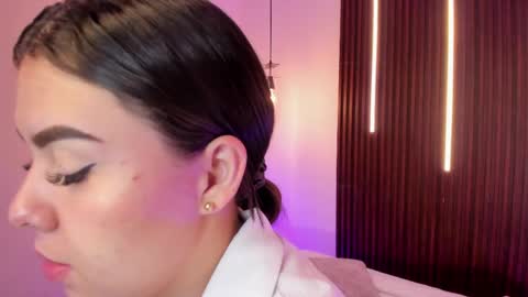  Arianna  online show from 06.06.26