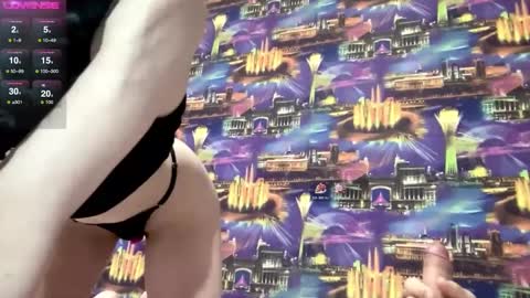 Arinka online show from 12.27.24